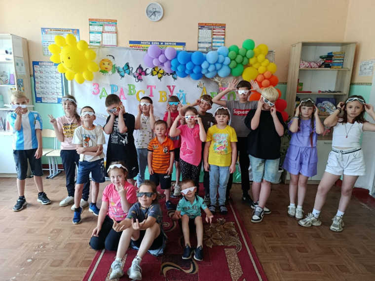 Все профессии важны.